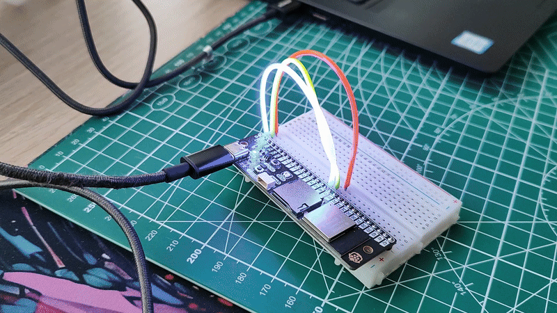 blinky-ezgif.com-video-to-gif-converter