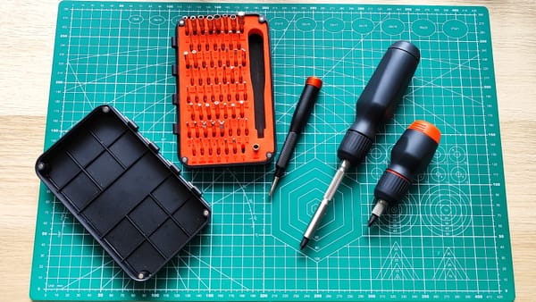 Hands-On Review: LTT Screwdrivers From Full-Size to Precision — Power, Control and Clever Design For Every Maker Project
